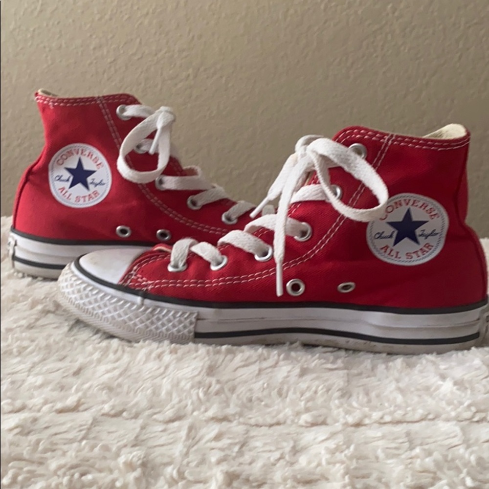 Kids Red Converse Chuck Taylor All Star High